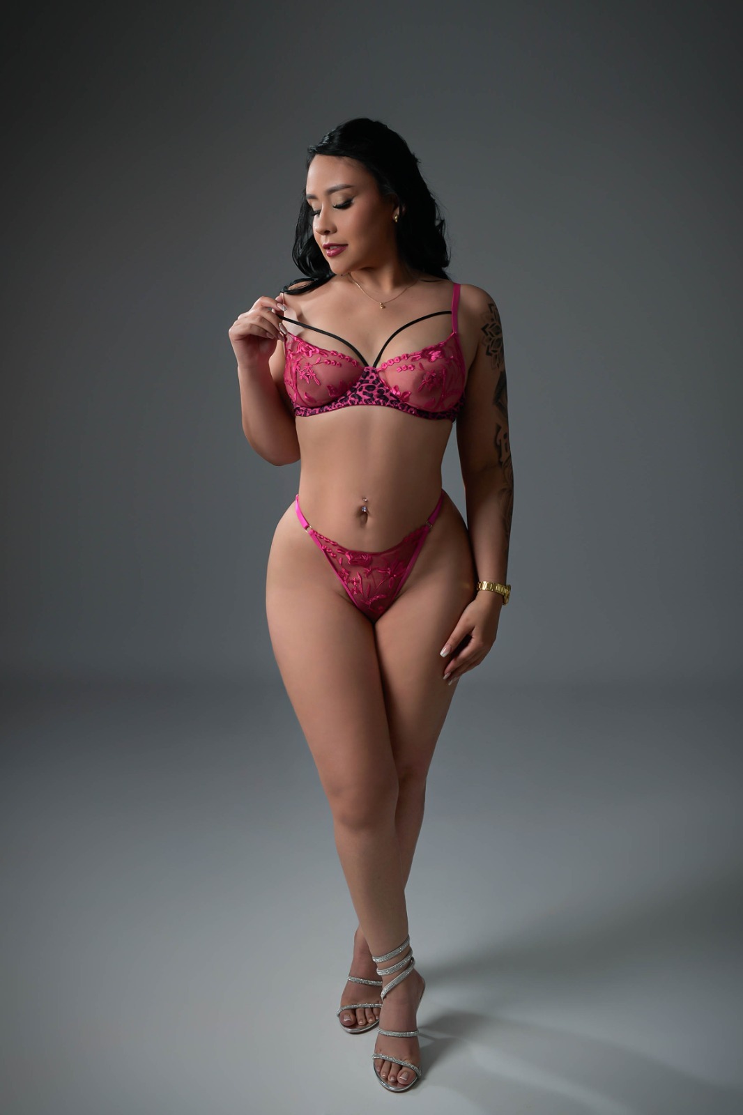 Escort - HELLEN - Ibiza Tops